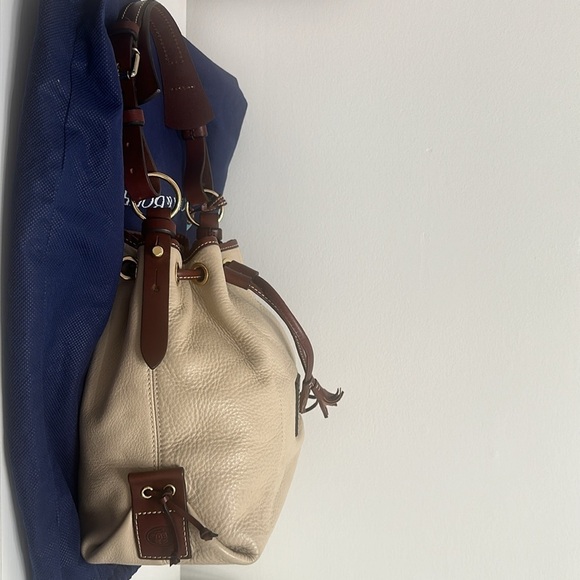 Vintage1975 Dooney & Bourke leather bucket shoulder bag purse - Picture 8 of 16